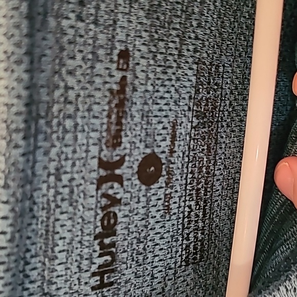 Mens Hurley Shirt - Picture 2 of 2